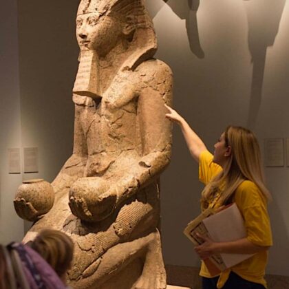 Hatshepsut gallery at The Met